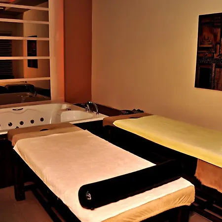 Ceren Family Aparthotel 3*