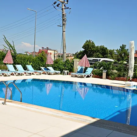 Hotel de apartamente Ceren Family 3*