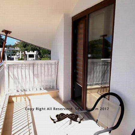 Hotel de apartamente Ceren Family
