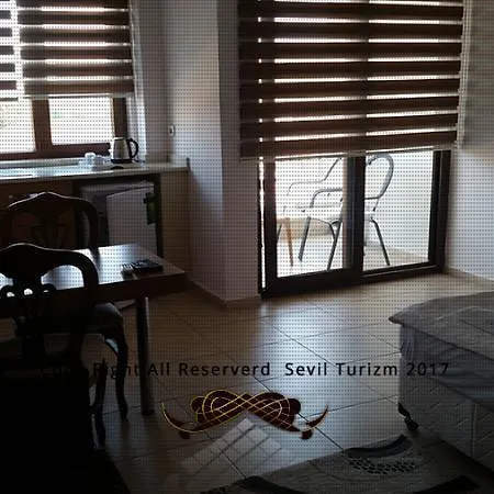 Ceren Family Side